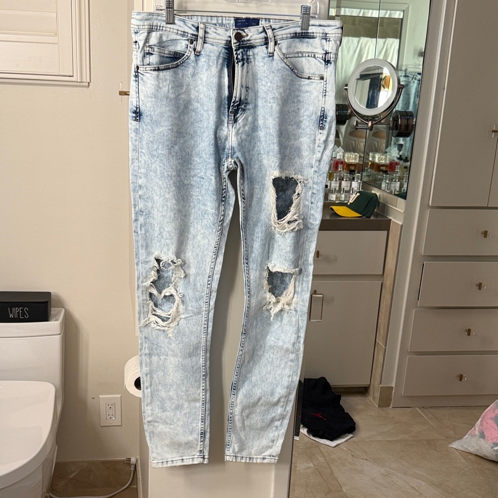 Distressed Zara Light Blue Men's Jeans